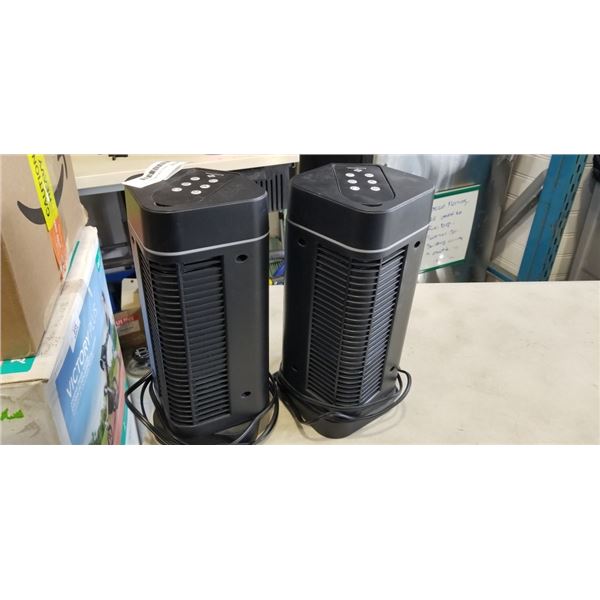 2 OSCILLATING TABLE TOP FANS WITH ADJUSTABLE SPEED AND REMOTE CONTROLS