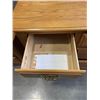 Image 6 : OAK 5 DRAWER AND 2 DOOR DRESSER W/ MATCHING NIGHT STAND