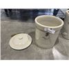 Image 5 : MEDALTA CROCK POT WITH LID AND CERAMIC PLANT POT