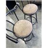 Image 2 : PAIR OF SWIVEL BARSTOOLS