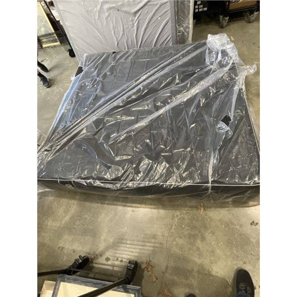 KING SIZE "EIGHT MATTRESS" HOT AND COLD - MISSING POWER UNIT/WATER PUMP