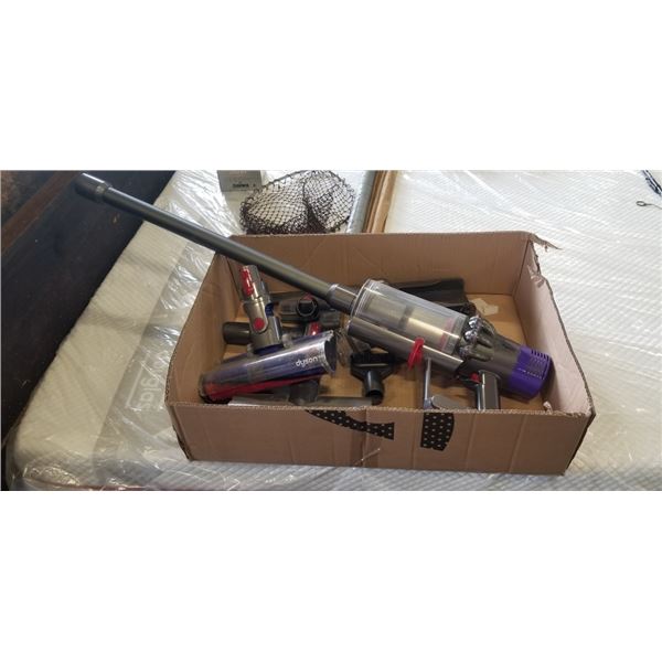 DYSON V10 ANIMAL+ CORDLESS STICK VACUUM, TUBE CLIP JAMMED - TESTED WORKING, RETAIL $749