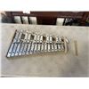 Image 1 : VINTAGE XYLOPHONE