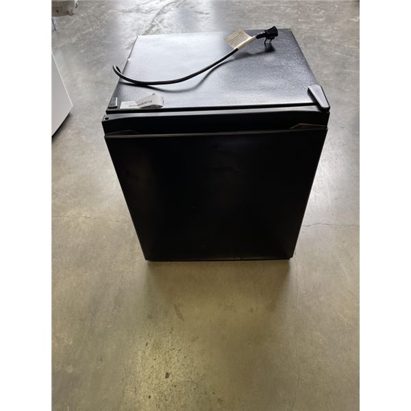 HISENSE MINI BAR FRIDGE