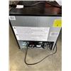 Image 4 : HISENSE MINI BAR FRIDGE
