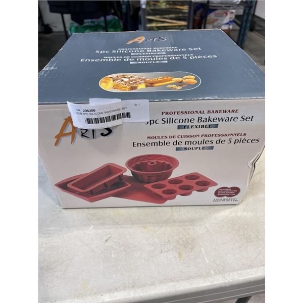 NEW 5PC SILICONE BAKEWARE SET