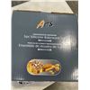 Image 3 : NEW 5PC SILICONE BAKEWARE SET