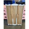 Image 10 : PINK FRENCH PROVINCIAL DRESSER WITH MIRROR AND SIDE TABLE