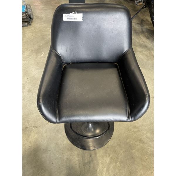BLACK LEATHER BARSTOOL