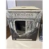 Image 3 : 3 AS NEW LORD OF THE RINGS COLLECTORS BOX GIFT SETS
