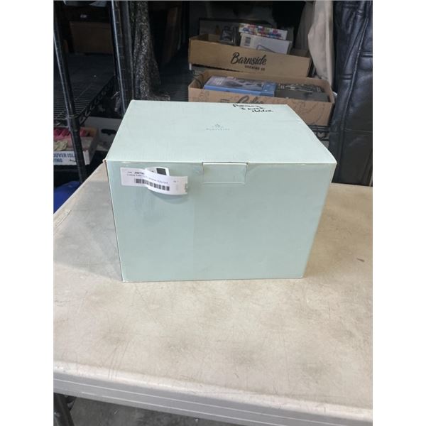 NEW PARTYLITE ARIANA LARGE 3 WICK CANDLE HOLDER