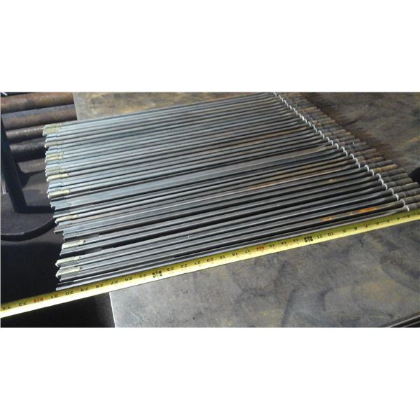 Lot de Gun Drill environ 225 38 différents grosseur et longueur de  .1250 a .7575 diamètre et de 10"