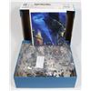 Image 2 : NEW DC JUSTICE LEAGUE 1000PC THOMAS KINKADE PUZZLE