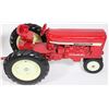 Image 2 : VINTAGE ERTL. CO INTERNATIONAL DIECAST TRACTOR +