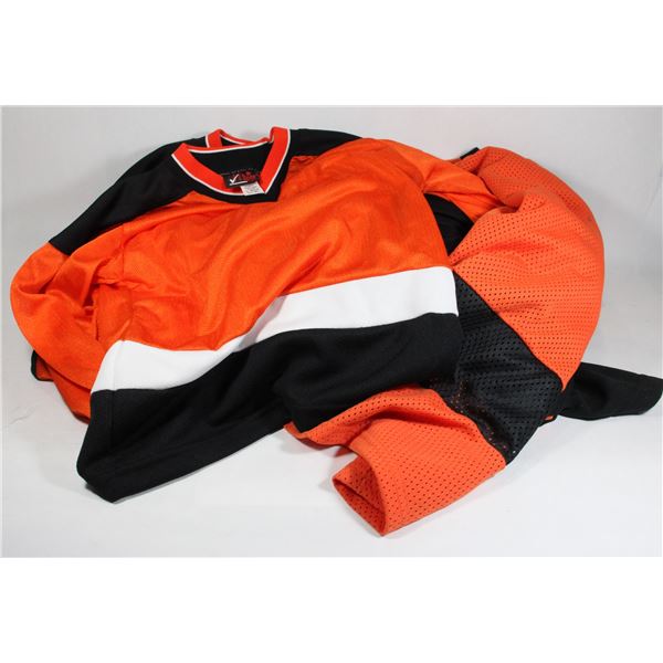 BUNDLE OF ORANGE YOUTH JERSEYS SIZE SMALL