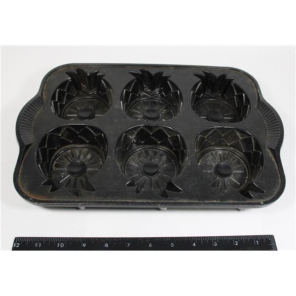 PINEAPPLE UPSIDE DOWN CAKE PAN