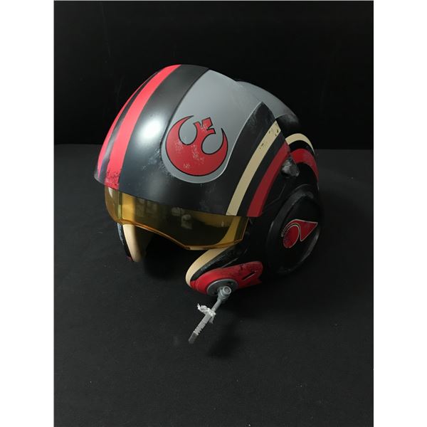 STAR WARS MASTER SERIES POE DAMERON FULL SIZE HELMET (NO BOX)