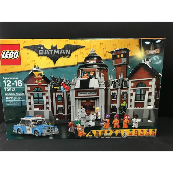 SEALED LEGO BATMAN 70912 ARKHAM ASYLUM SET IN ORIGINAL PACKAGING