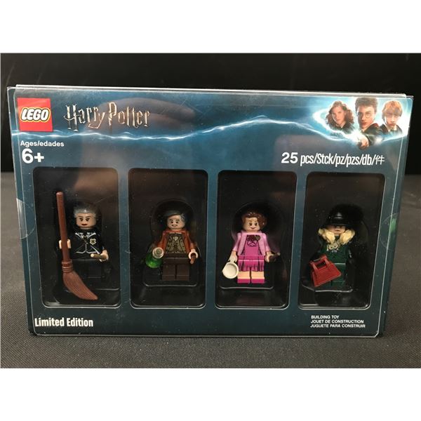 LEGO HOGWARTS LIMITED EDITION HARRY POTTER BUILDING TOY SET IN ORIGINAL PACKAGING