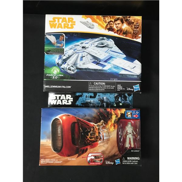 LOT OF 2 STAR WARS SPACECRAFT IN ORIGINAL PACKAGING