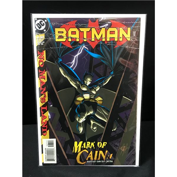 BATMAN #567 - DC COMICS