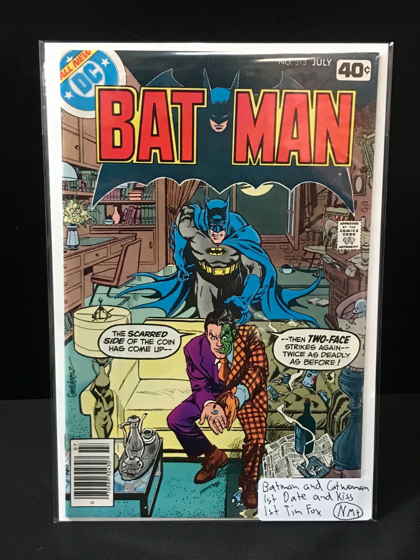 BATMAN #313 BATMAN AND CATWOMAN FIRST DATE AND KISS - DC COMICS
