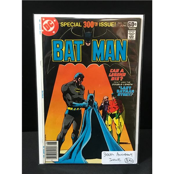 BATMAN #300 ANNIVERSARY ISSUE - DC COMICS