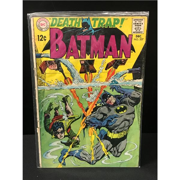 BATMAN #207 - DC COMICS