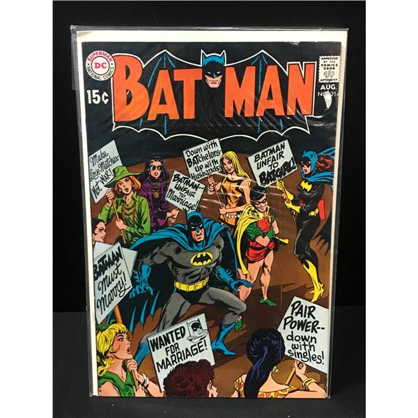 BATMAN #214 - DC COMICS