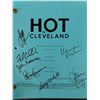 Image 1 : Hot in Cleveland cast signed script