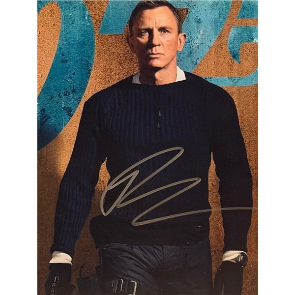 James Bond Daniel Craig signed photo