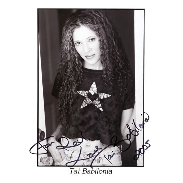 Olympic Figure Skater Tai Babilonia signed photo