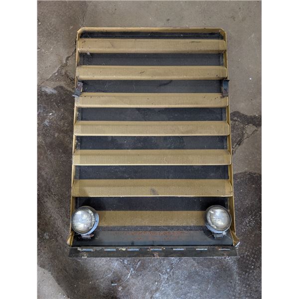 44"x30" Grill w/ Headlights