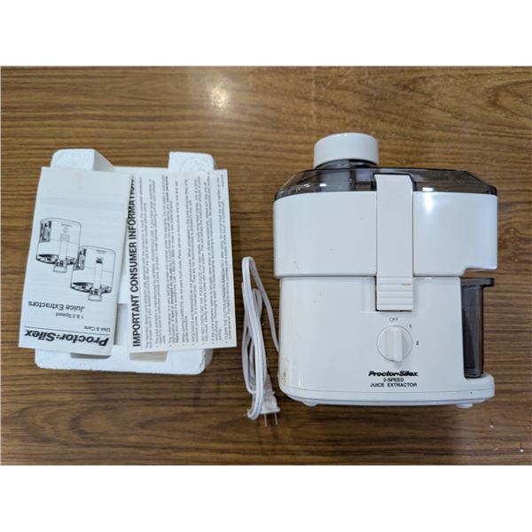 Proctor Silex 2 Speed Juice Extractor w/ original Box (not Tested)