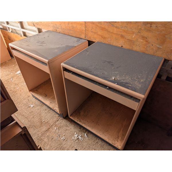 (2) Pink Wood Night Stands w/ Pull out Top 20"x24"x31"