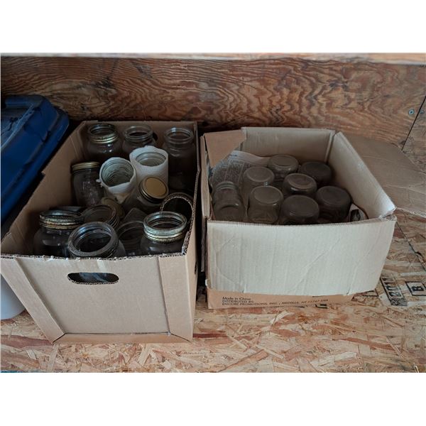 Boxes of Mason Jars/Sealing Jars