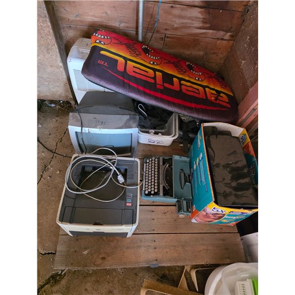 Pallet of misc items- box tv and damaged type writer