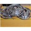 Image 3 : 3 SS hubcaps