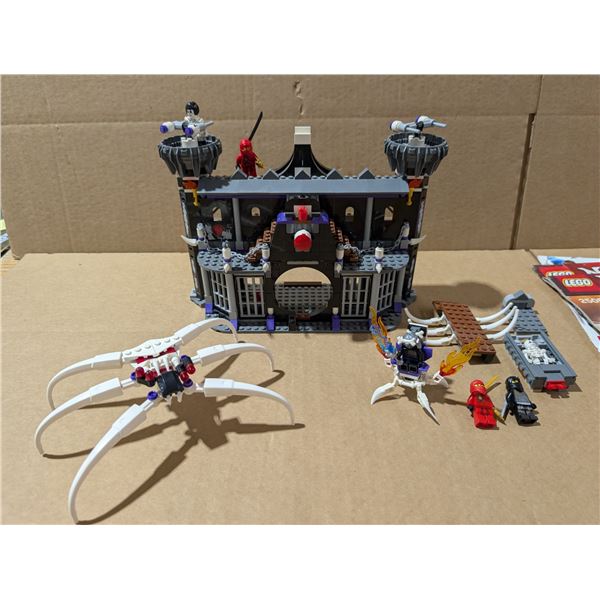 Lego Ninjago 2505 Garmadon Dark Fortress w/ Figures and Storage Tub