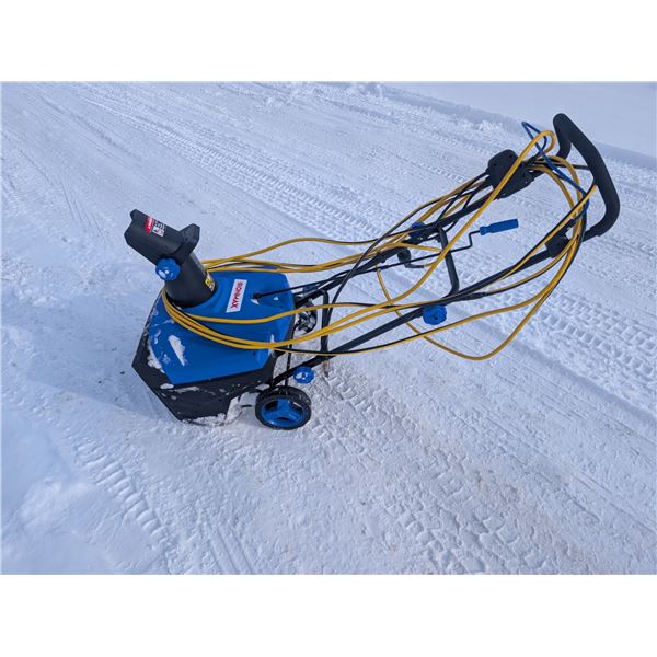 Iron Max Snowblower 20" 15 Amp (Works)