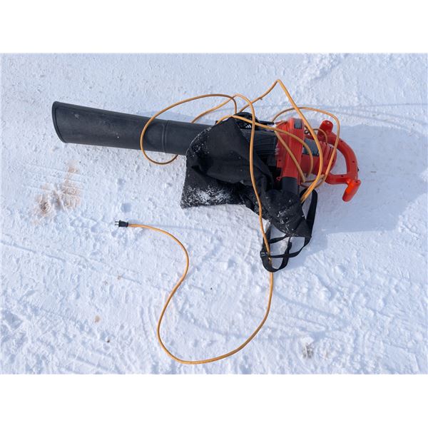 Black and Decker BV2900 Leaf Blower (Works)