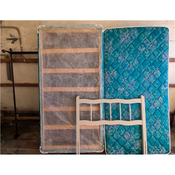 Mattress Set w/ Bed End, Frame, and Base 75"x38" (Mattress)