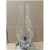 Image 4 : Vintage Oil Lamp "White Flame" w/ Handle/Shade