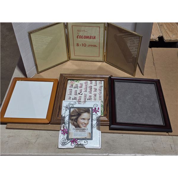 Lot of various picture frames