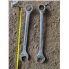Image 2 : (2) 23" 1-7/8 Wrenches
