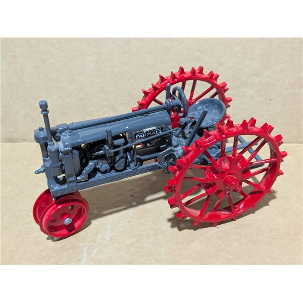 Country Classics 8"x4"x5" McCormick Deering Farmall