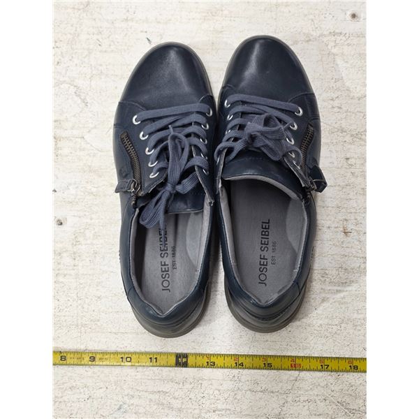 Josef seibel shoes- womens size 8.5