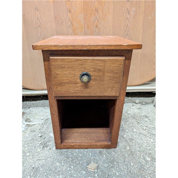 Vintage Wood Bed side Stand 23"18"