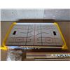 Image 3 : Vintage Bobby Orr Hockey Gold Cup Series Hockey Table w/ Original Box and Players and Etc. Parts (Mi
