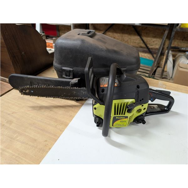 Poulan Mod P3314 33cc/14" Gas Chain Saw w/ Carry Case (Not tested)